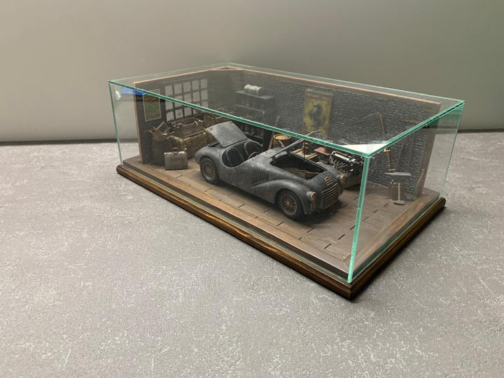 Classic Ferrari Barn Find/ Garage Diorama [1:18 scale]