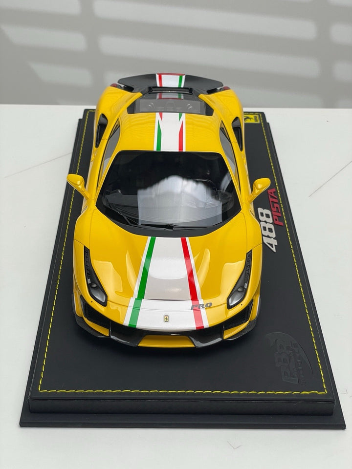 1/18 BBR Ferrari 488 Pista Piloti Giallo Modena Limited edition with case RARE
