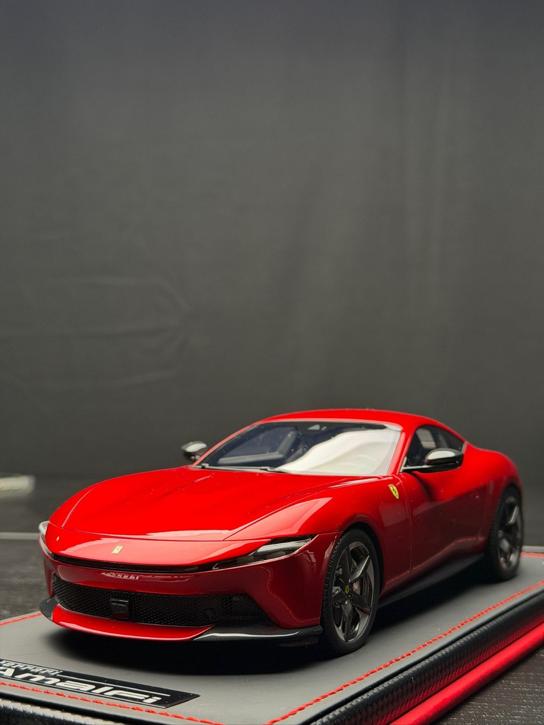 Ferrari Amalfi (Red) [MR Collection] 1/18 scale