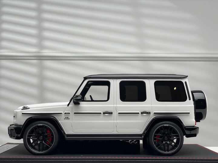 Mercedes-Benz AMG G63 2025 (Panda) [BBA Model] 1/18 scale