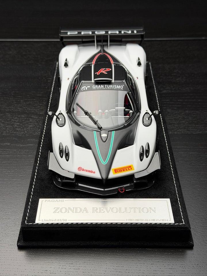 Pagani Zonda Revolution (White/ Carbon) [Henson&Heaven] 1/18 scale