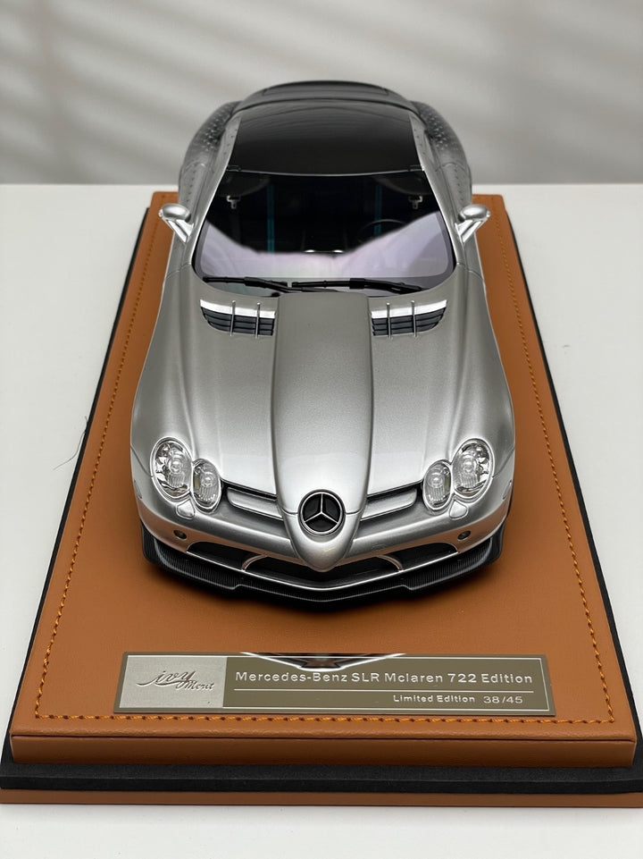 Mercedes-Benz SLR Mclaren 722 Edition(Silver/ Black)[Ivy Merit Model] 1/18 scale