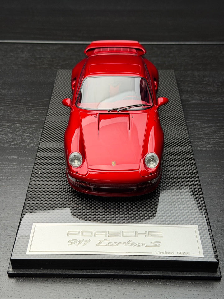 Porsche 911 Turbo S (Red) [Dino Model] 1/18 scale