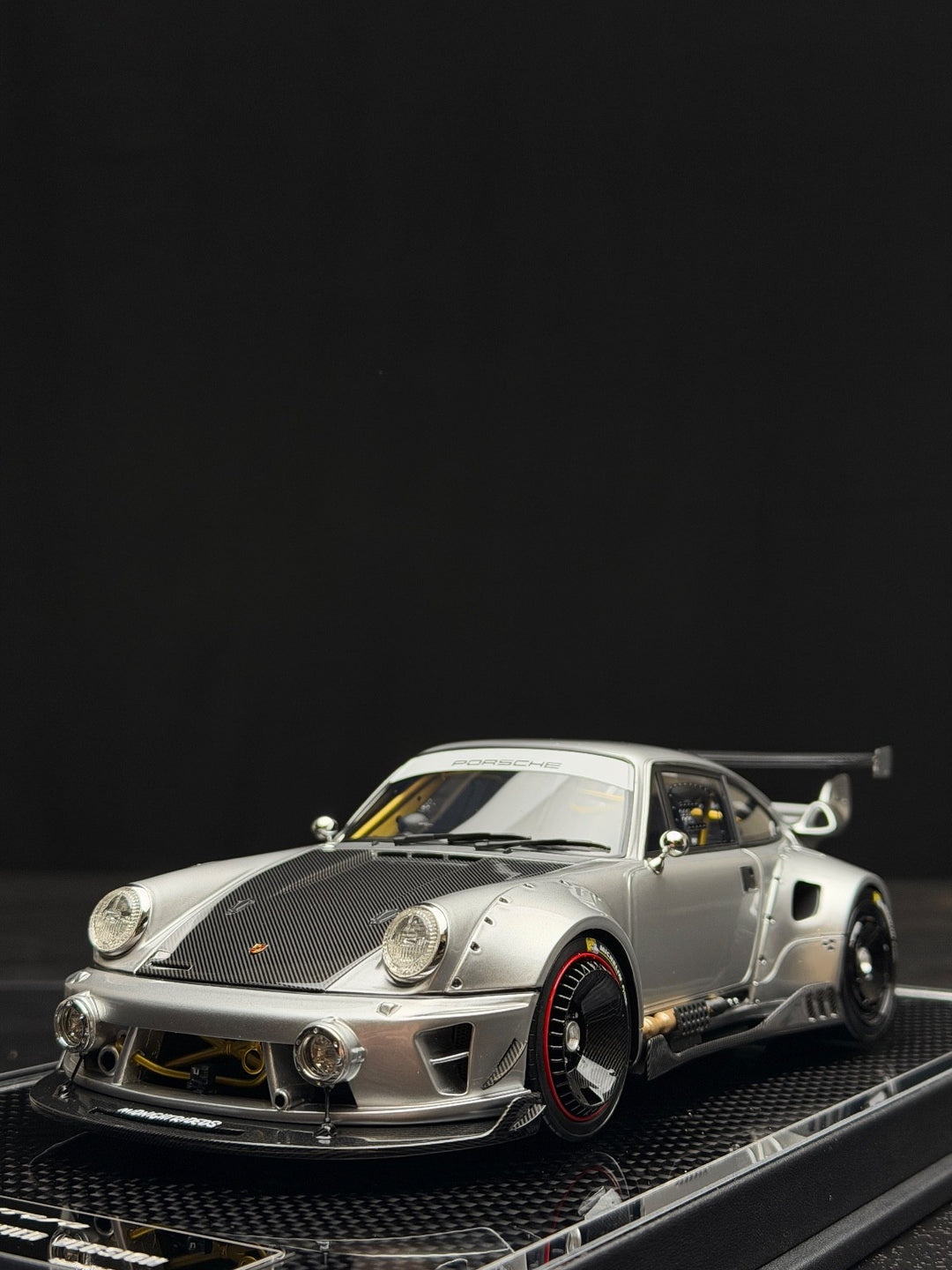 Porsche Carrera RWB 964 Modified Version (Silver) [MCM] 1/18 scale
