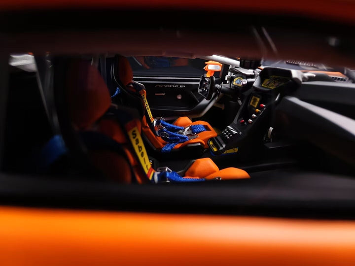 Lamborghini Huracan Awakenup-D661 (Orange) [DreamWalkers] 1/18 scale