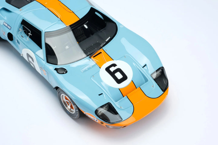 Ford GT40 (1969 Le Mans Winner) [Amalgam] 1:18 scale